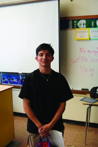 Junior Omar Moreno, LatinX del Oeste representative